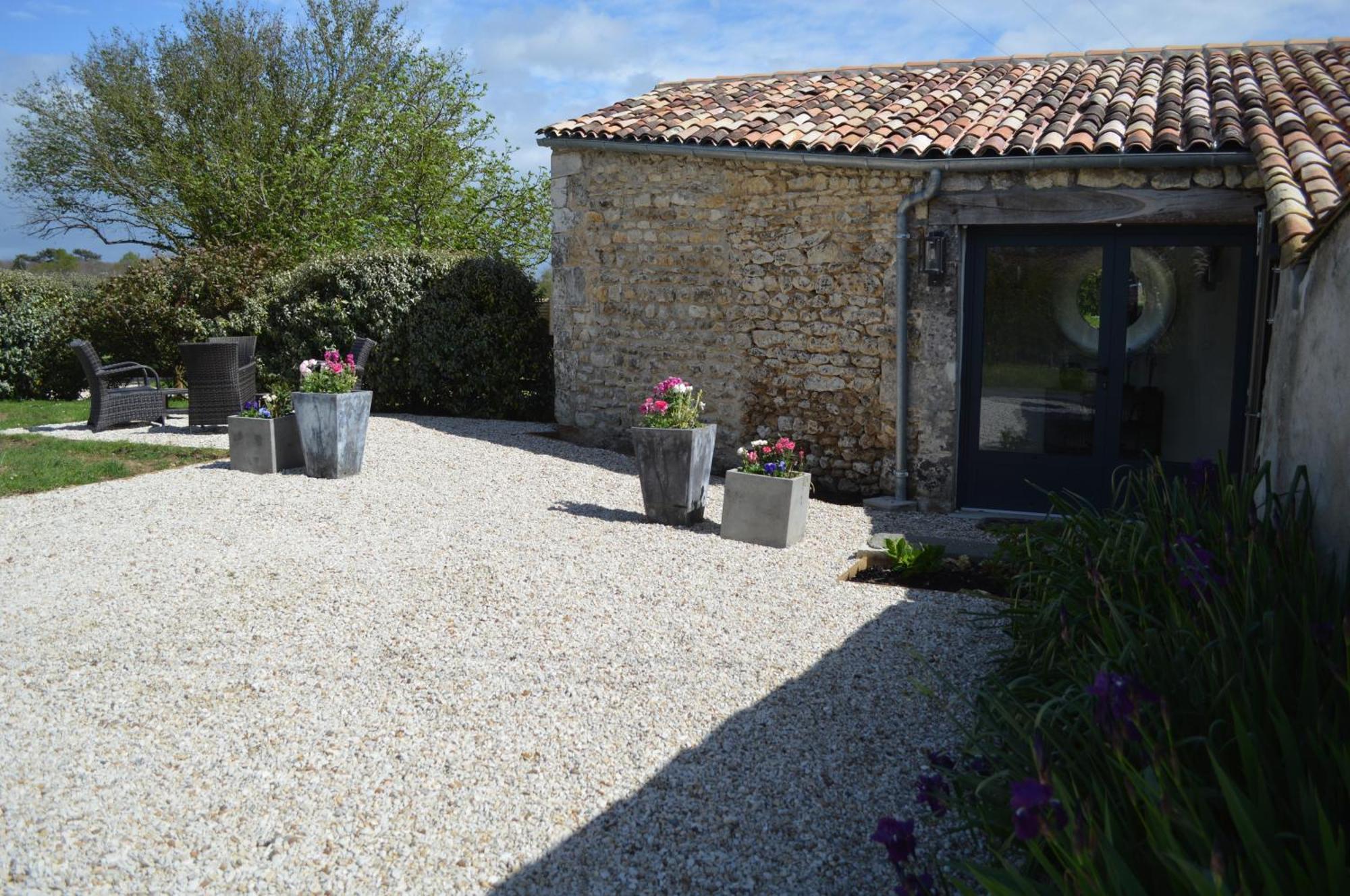 Girauderies Chambres D'Hotes/B+B Floirac  Bagian luar foto
